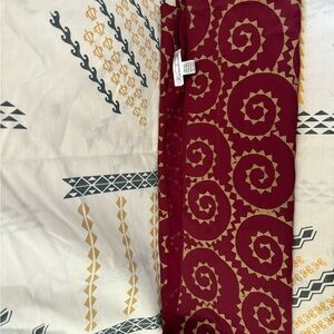 Kamohoalii shall/ scarf